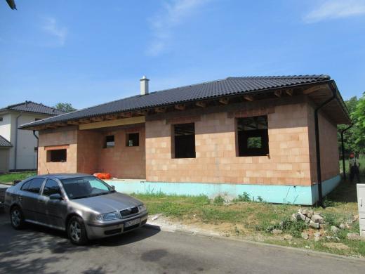 Strecha Levice - foto 3