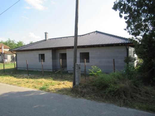 Strecha Palárikovo - Ľudovítov - foto 3